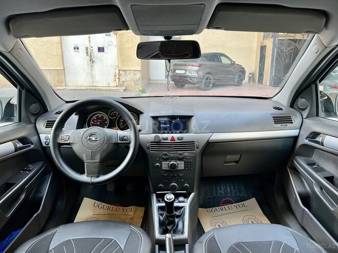 Opel Astra 2006, 196,000 km - 1.3 l - Bakı