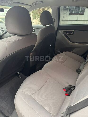 Hyundai Elantra 2015, 121,000 km - 1.8 л - Bakı