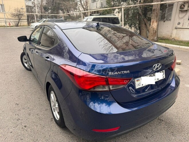 Hyundai Elantra 2015, 121,000 km - 1.8 л - Bakı