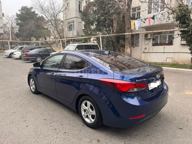 Hyundai Elantra 2015, 121,000 km - 1.8 л - Bakı