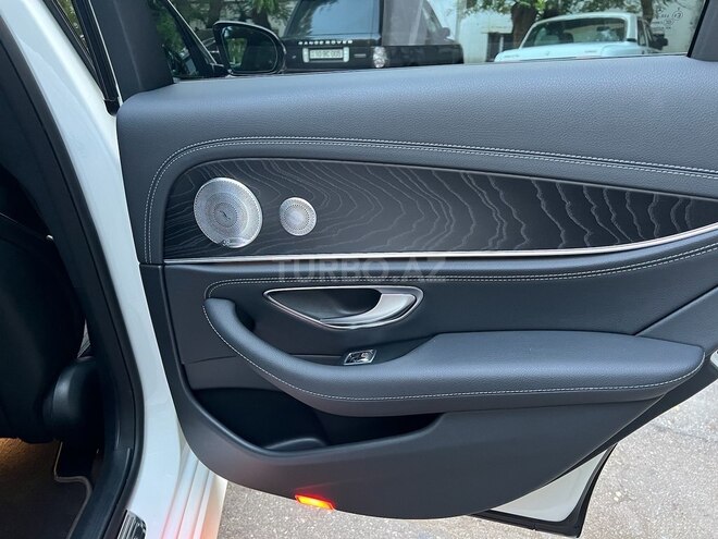 Mercedes E 300 e 2020, 46,000 km - 2.0 l - Bakı