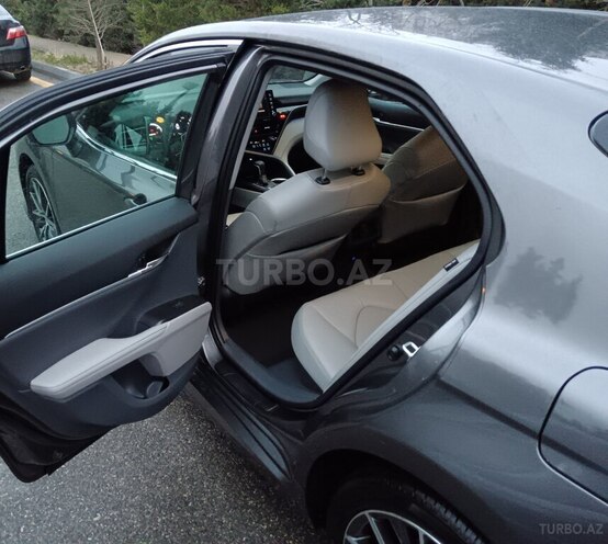 Toyota Camry 2022, 20,700 km - 2.5 l - Bakı