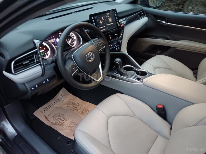 Toyota Camry 2022, 20,700 km - 2.5 l - Bakı