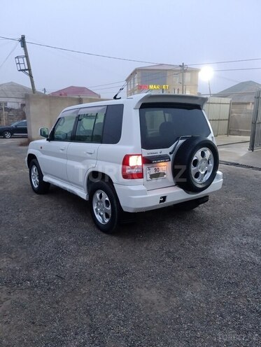 Mitsubishi Pajero io 1999, 300,000 km - 1.8 л - Bakı