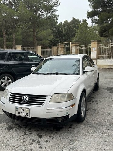 Volkswagen Passat 2004, 210,000 km - 1.8 l - Bakı