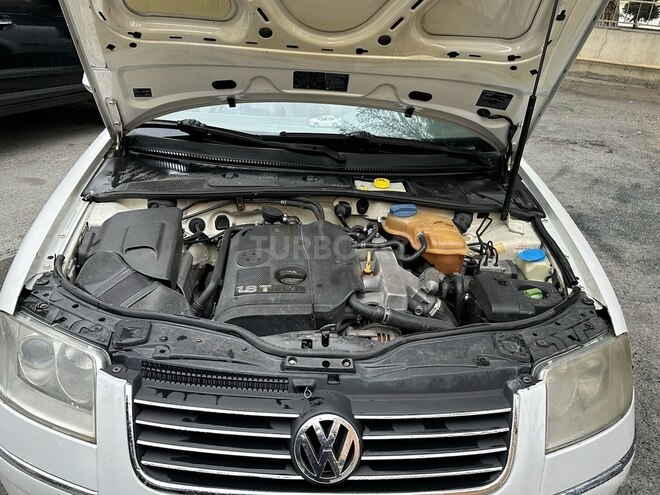 Volkswagen Passat 2004, 210,000 km - 1.8 l - Bakı