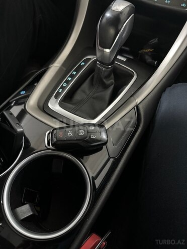 Ford Fusion 2013, 273,588 km - 1.5 l - Bakı