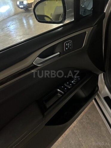 Ford Fusion 2013, 273,588 km - 1.5 l - Bakı