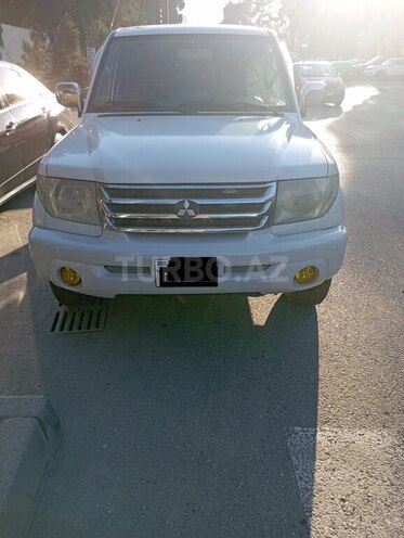 Mitsubishi Pajero io 2000, 205,000 km - 2.0 l - Bakı