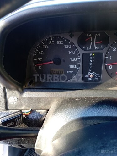 Mitsubishi Pajero io 2000, 205,000 km - 2.0 l - Bakı