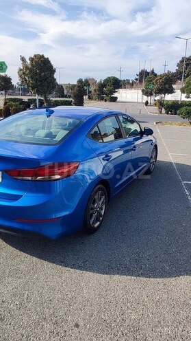 Hyundai Elantra 2017, 174,000 km - 2.0 l - Bakı