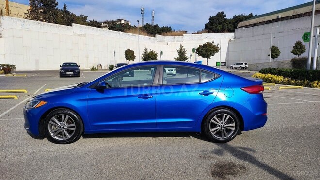 Hyundai Elantra 2017, 174,000 km - 2.0 l - Bakı