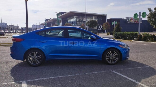 Hyundai Elantra 2017, 174,000 km - 2.0 l - Bakı