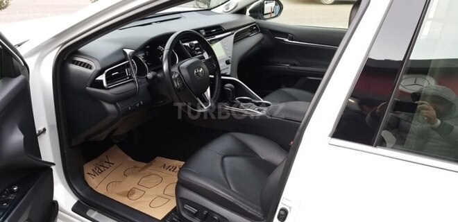 Toyota Camry 2019, 74,300 km - 2.5 л - Bakı