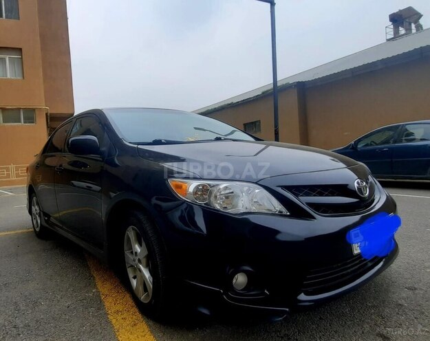 Toyota Corolla 2012, 198,968 km - 1.8 л - Bakı