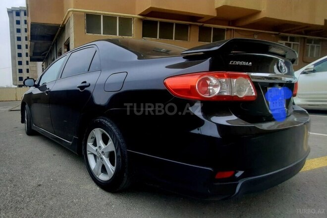 Toyota Corolla 2012, 198,968 km - 1.8 л - Bakı