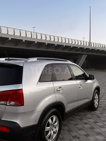 Kia Sorento 2009, 239,200 km - 2.0 l - Bakı
