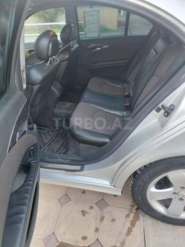 Mercedes E 220 2003, 376,000 km - 2.2 l - Goranboy