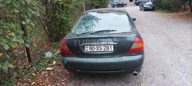 Ford Mondeo 1998, 562,093 km - 2.0 l - Qusar