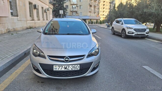Opel Astra 2015, 195,400 km - 1.6 l - Bakı