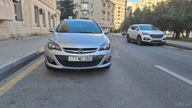 Opel Astra 2015, 195,400 km - 1.6 l - Bakı