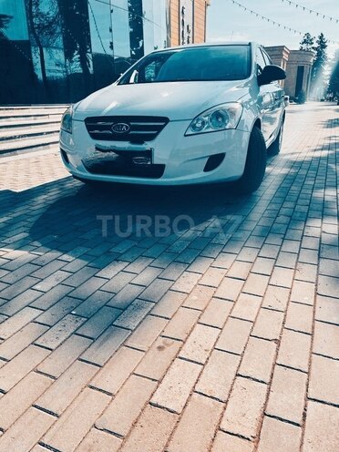 Kia Ceed 2008, 358,986 km - 1.6 л - İmişli