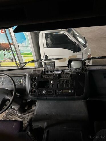 Mercedes Atego 1528 2002, 420,000 km - 6.4 l - Bakı