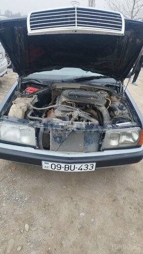 Mercedes 190 1991, 250,000 km - 1.8 l - Bərdə