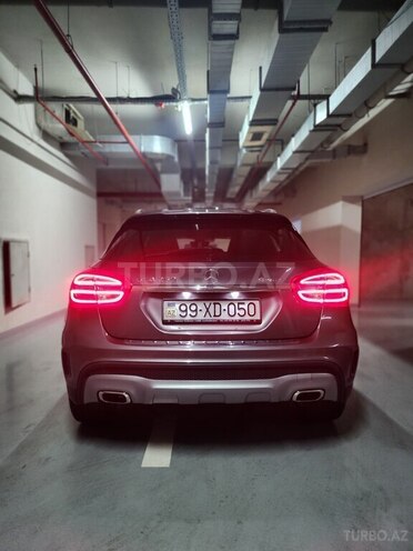 Mercedes GLA 250 2015, 96,200 km - 2.0 l - Bakı