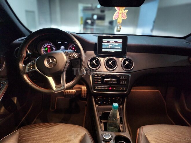 Mercedes GLA 250 2015, 96,200 km - 2.0 l - Bakı