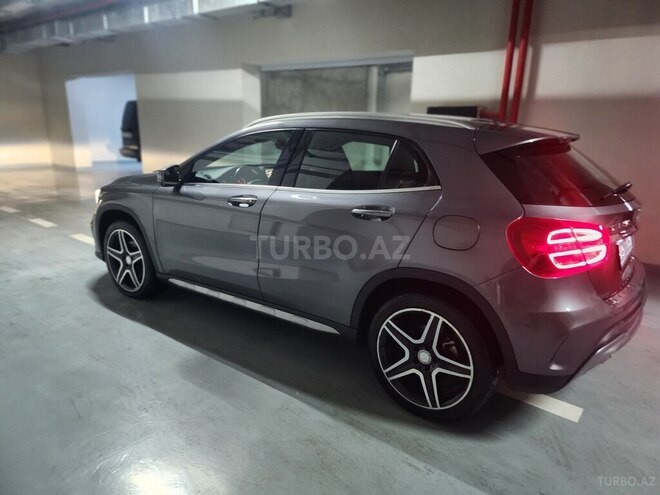 Mercedes GLA 250 2015, 96,200 km - 2.0 l - Bakı