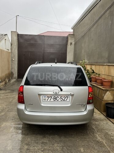 Toyota Corolla 2006, 226,000 km - 1.4 l - Bakı