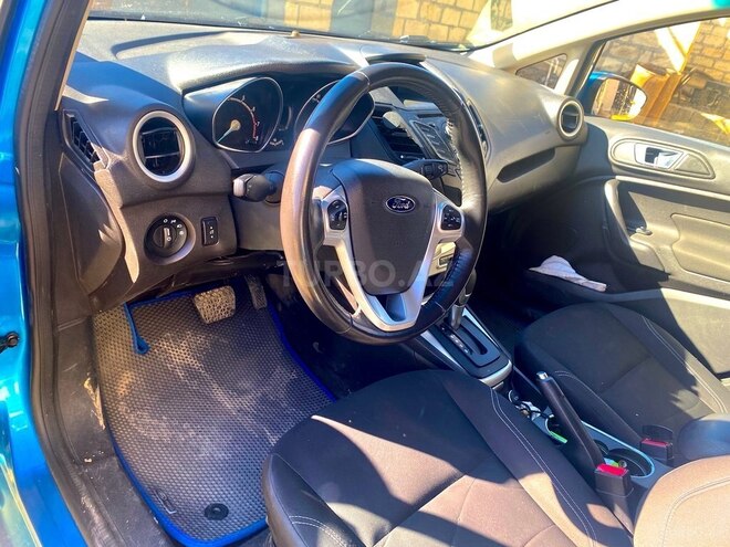 Ford Fiesta 2014, 111,630 km - 1.6 l - Bakı