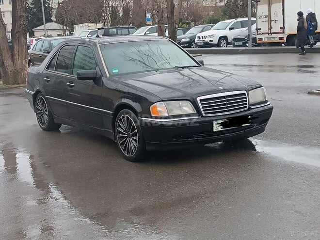 Mercedes C 230 1997, 304,048 km - 2.3 л - Bakı