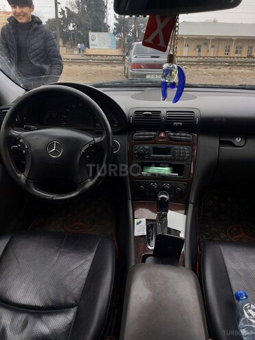 Mercedes C 240 2001, 348,000 km - 2.6 л - Şəmkir