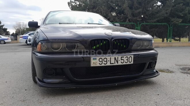 BMW 525 2001, 325,000 km - 2.5 l - Bakı