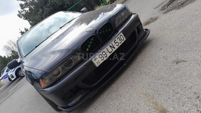 BMW 525 2001, 325,000 km - 2.5 l - Bakı