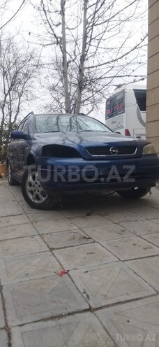 Opel Astra 2004, 100,000 km - 2.0 l - Mingəçevir