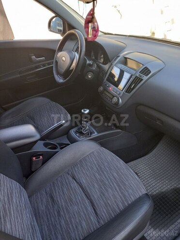 Kia Ceed 2008, 278,000 km - 1.6 l - Bakı