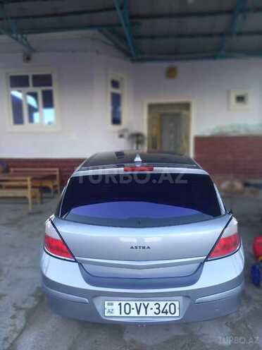 Opel Astra 2004, 235,000 km - 1.4 l - Bakı