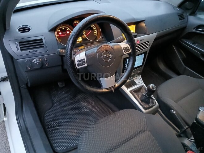 Opel Astra 2009, 204,111 km - 1.3 l - Bakı