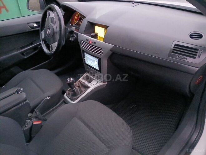 Opel Astra 2009, 204,111 km - 1.3 l - Bakı