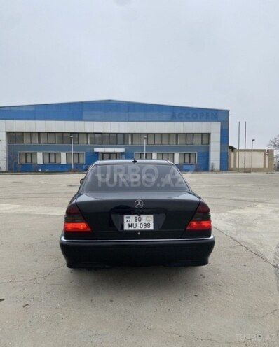 Mercedes C 230 1999, 239,000 km - 2.3 l - Bakı