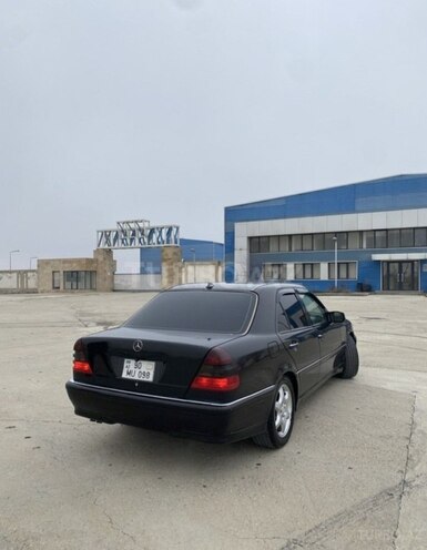 Mercedes C 230 1999, 239,000 km - 2.3 l - Bakı