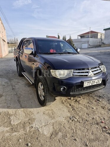 Mitsubishi L200