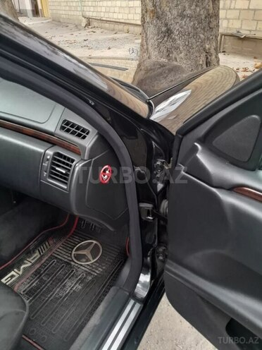 Mercedes E 240 1998, 337,217 km - 2.4 l - Göyçay