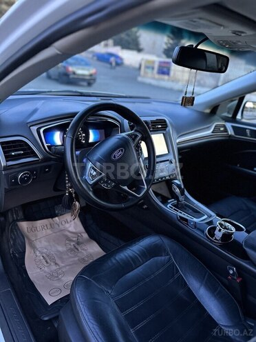 Ford Fusion 2013, 250,000 km - 2.0 l - Bakı