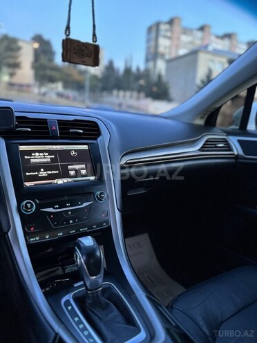 Ford Fusion 2013, 250,000 km - 2.0 l - Bakı
