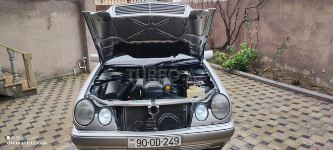 Mercedes E 240 1999, 350,000 km - 2.4 л - Bakı