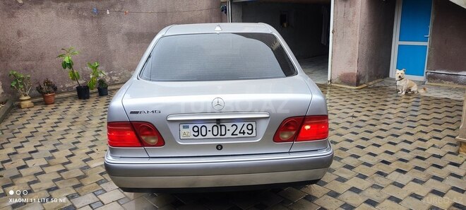 Mercedes E 240 1999, 350,000 km - 2.4 л - Bakı